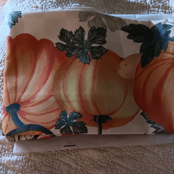 Fall Tablecloth - Picture 3 of 6